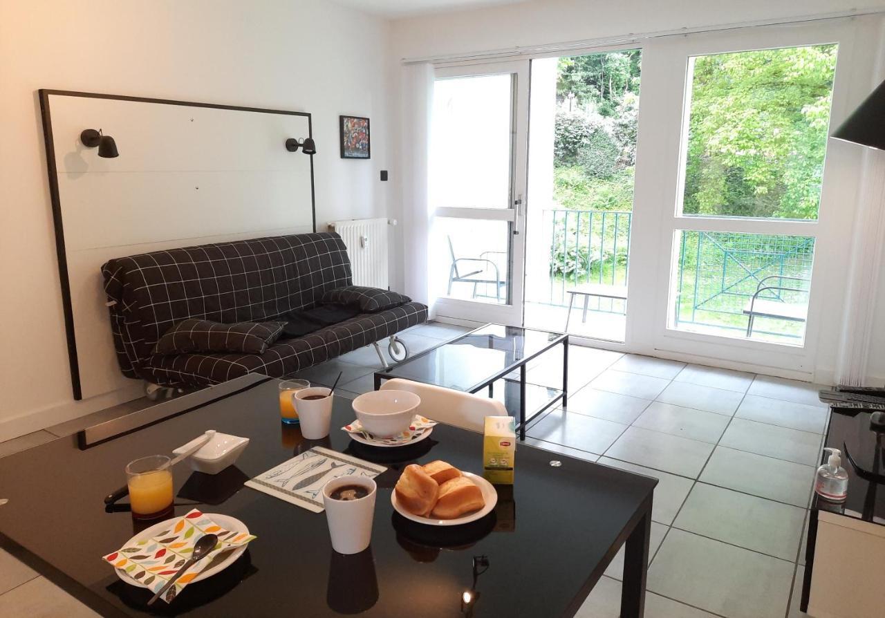La Poterie - Appartement Avec Balcon Et Parking Prive Кемпер Экстерьер фото