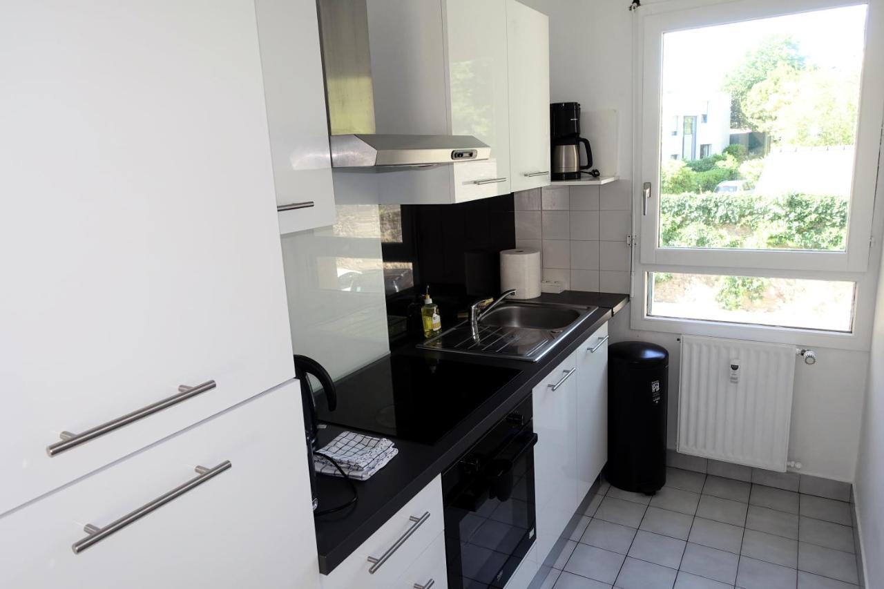 La Poterie - Appartement Avec Balcon Et Parking Prive Кемпер Экстерьер фото