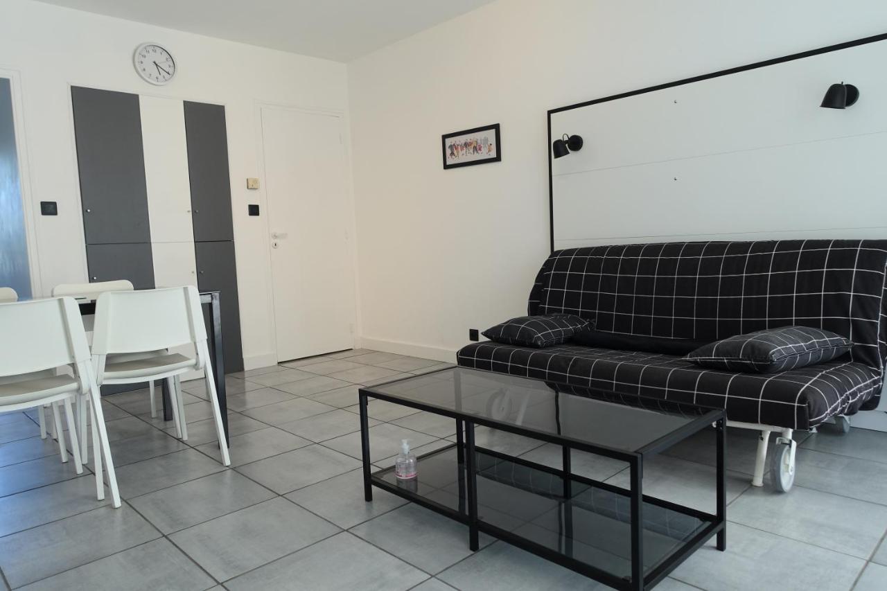 La Poterie - Appartement Avec Balcon Et Parking Prive Кемпер Экстерьер фото