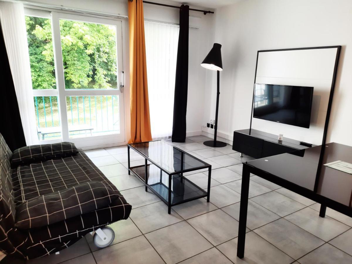 La Poterie - Appartement Avec Balcon Et Parking Prive Кемпер Экстерьер фото